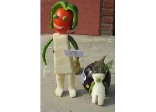 VEGETABLE CARVING COMP. 2016